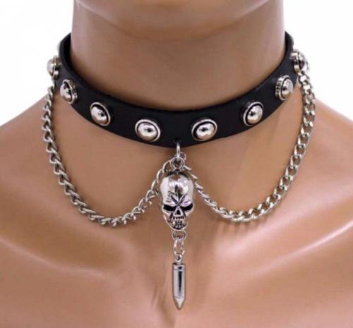 Gothic Halsband Totenkopf Mit Patrone