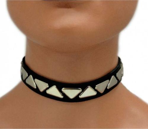 Gothic Halsband Dreieck Nieten