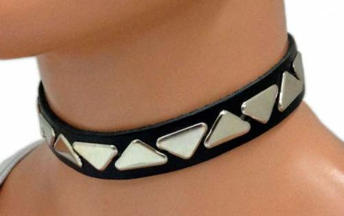Gothic Halsband Dreieck Nieten