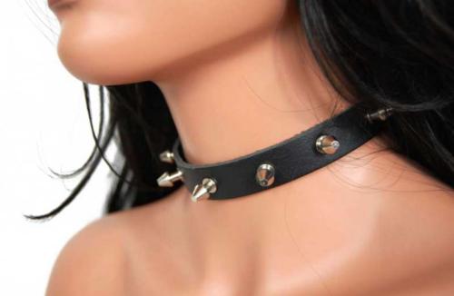 Punk Lederhalsband Killernieten