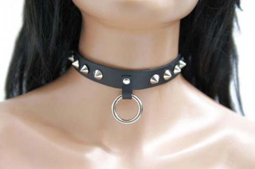 Gothic Halsband Ring & Spitznieten