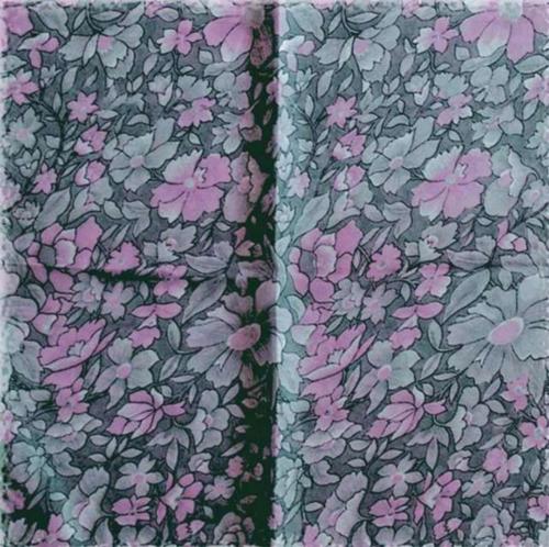 Bedrucktes Tuch Blumen Grau Und Rosa