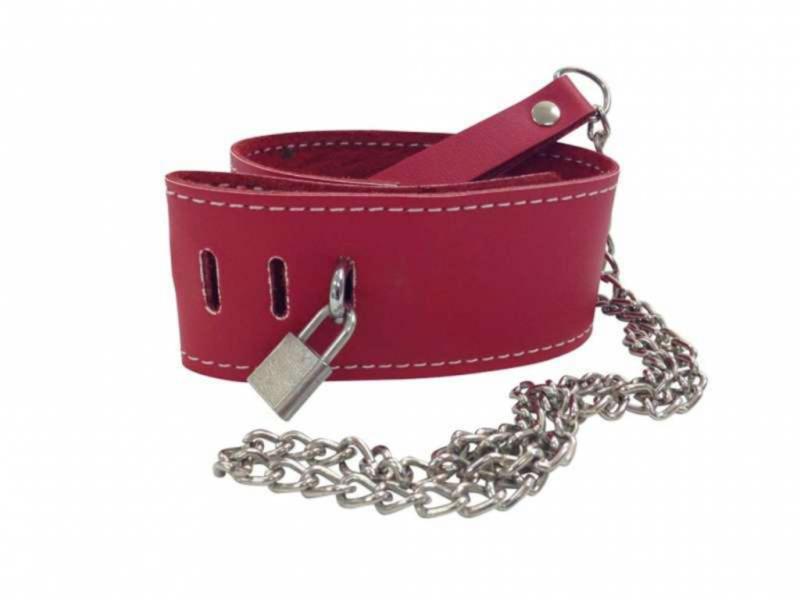Red Leatherette Collar With Leash