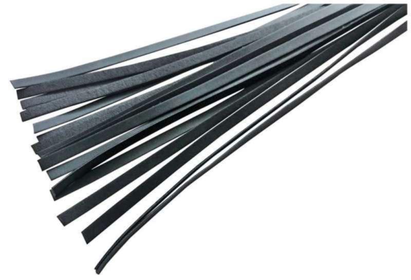 Leder Flogger Mit Strassteinengriff