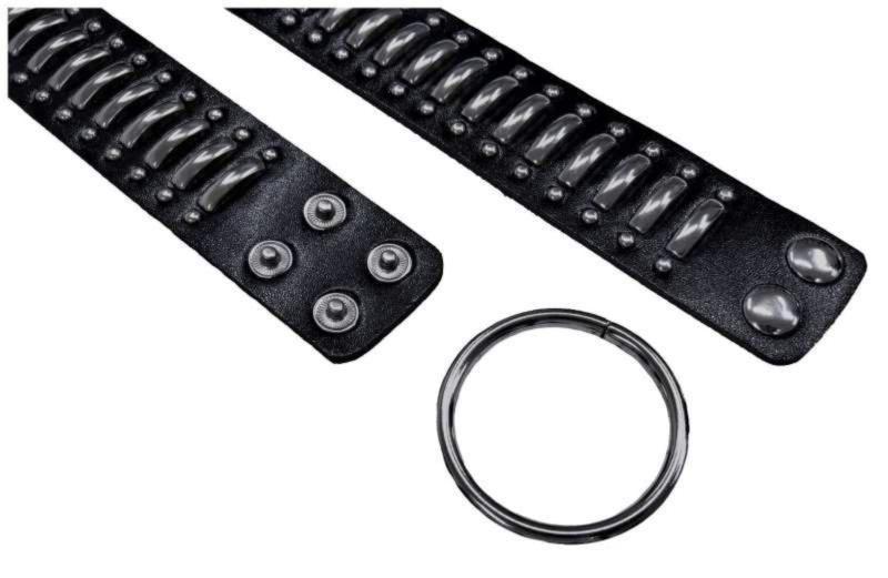 Wrist Bondage Set With Flat Studs