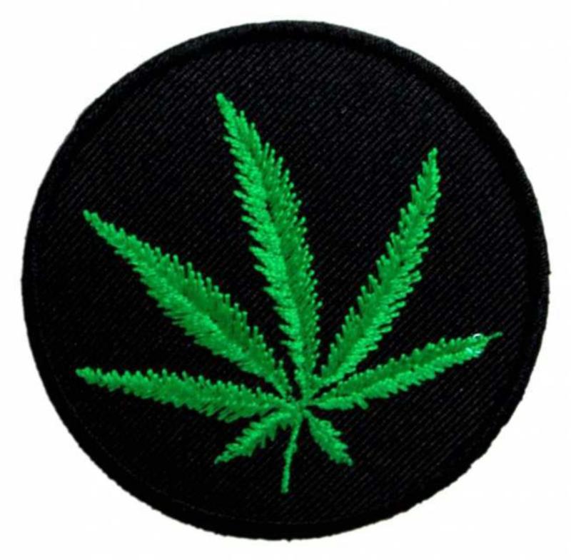 Gestickter Aufnäher Hanfblatt