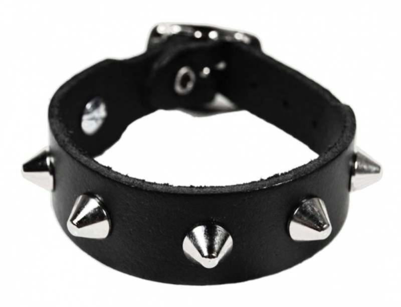 Lederarmband Spitznieten