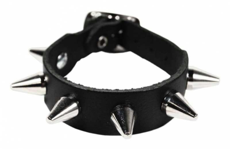 Leder Manschette Spike Nieten