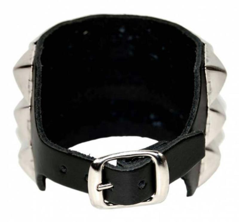 Lederarmband Pyramidennieten