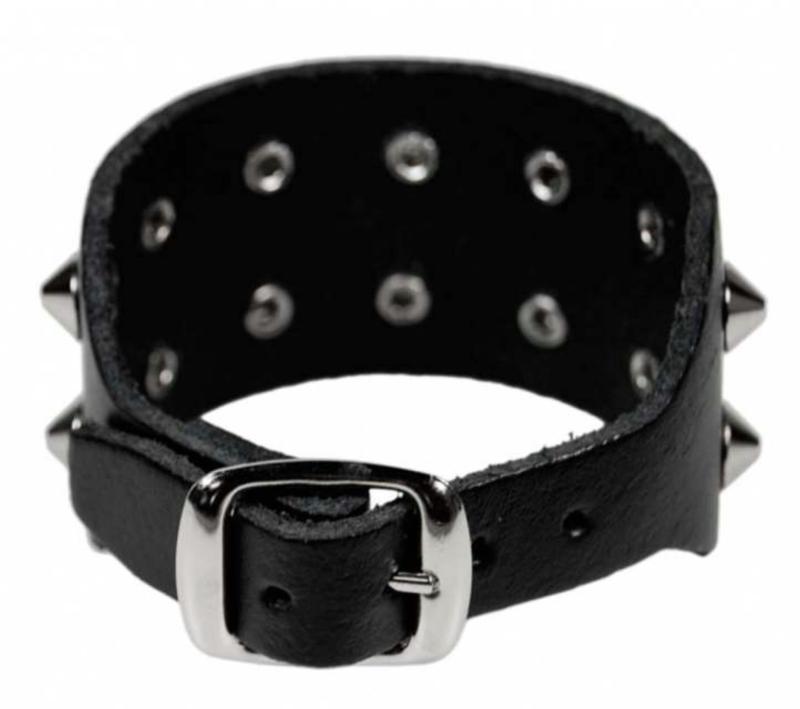 Armband Spitznieten