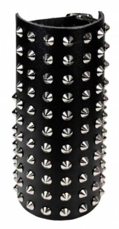Leder Manschette 99 Spitznieten