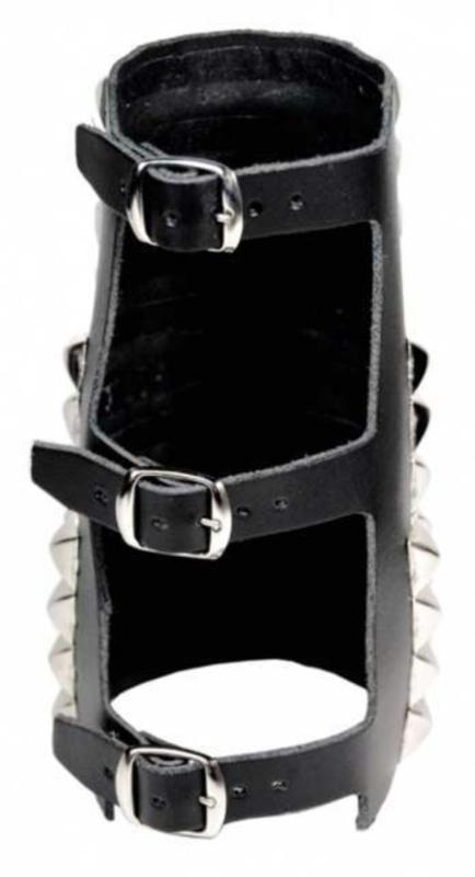 Rocker Armband 88 Pyramidennieten