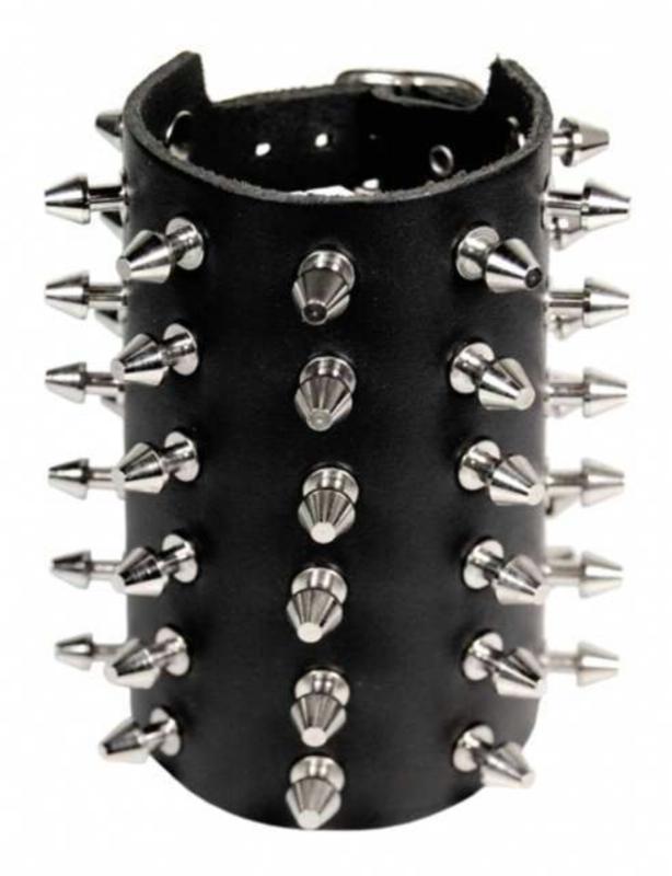 Lederarmband 6-reihig Killernieten