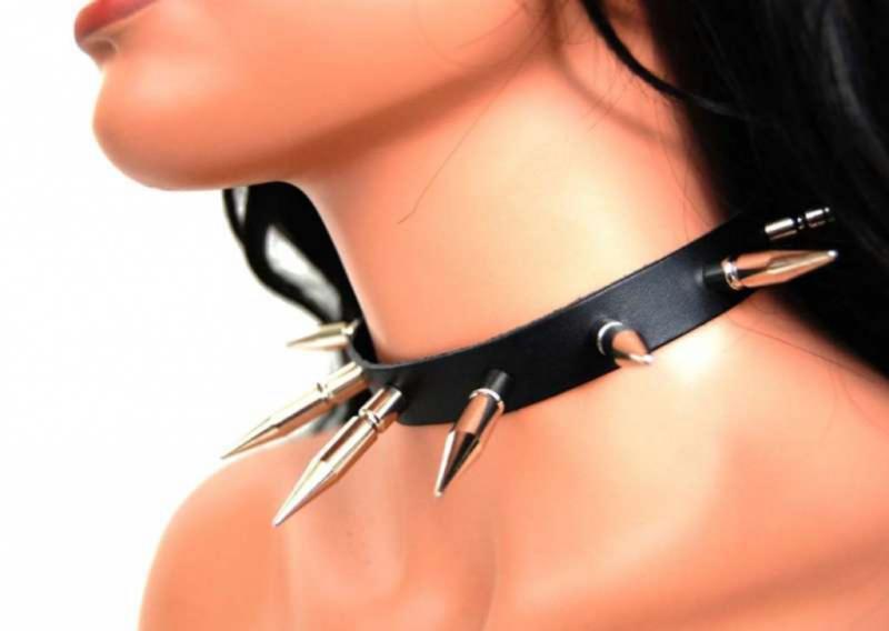 Gothic Lederhalsband Killernieten
