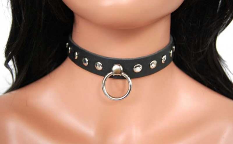 Lederhalsband Flachnieten & Ring