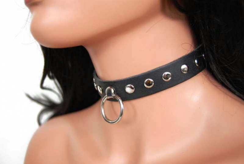Lederhalsband Flachnieten & Ring