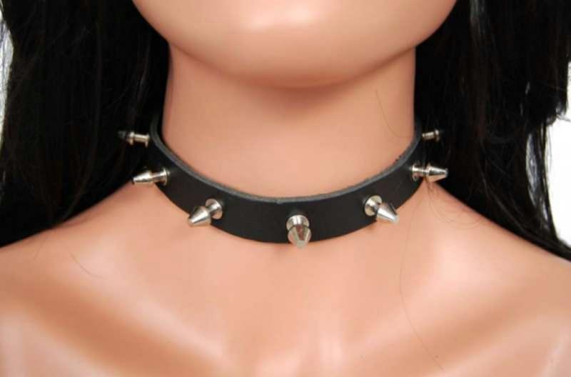 Punk Lederhalsband Killernieten
