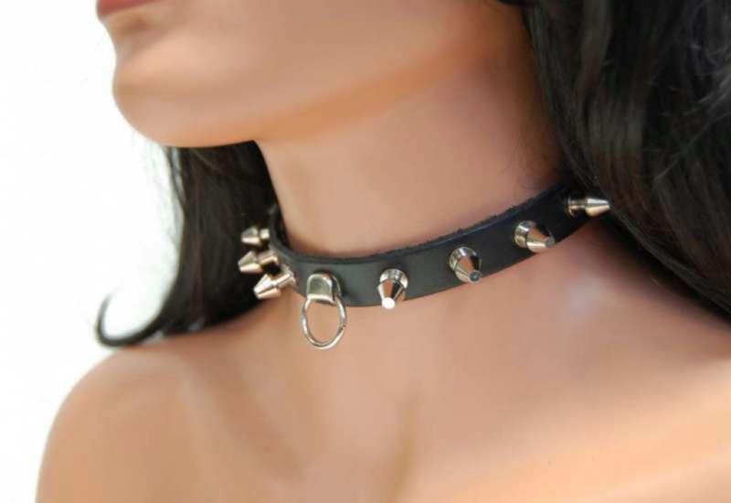 Fetisch Halsband Killernieten & Ring