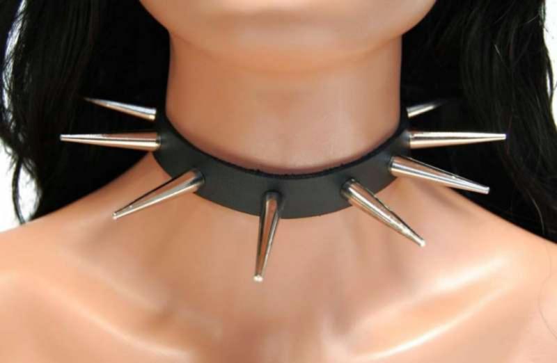 Fetisch Halsband Spike Nieten