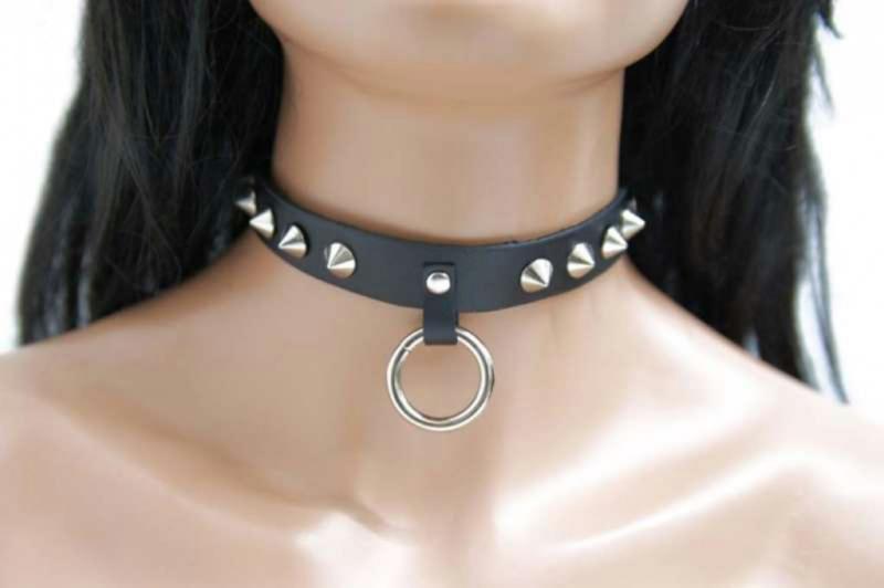 Gothic Halsband Ring & Spitznieten