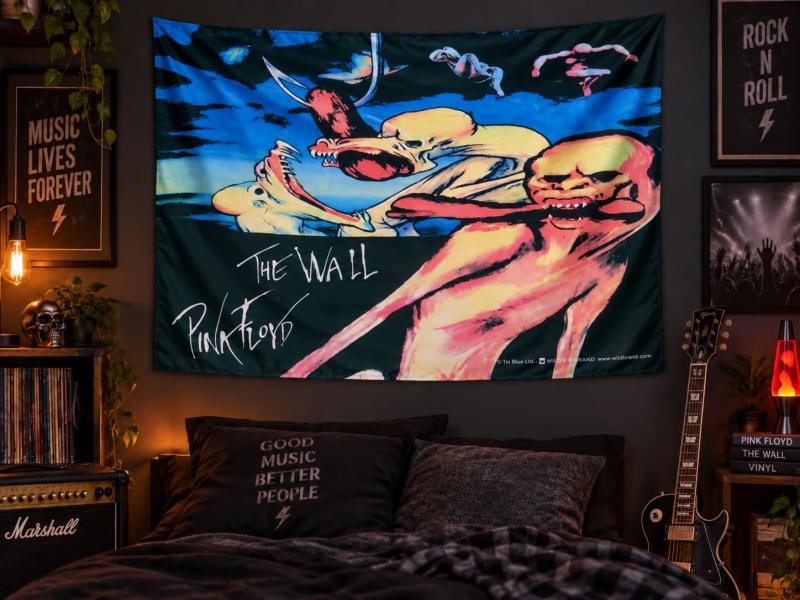 Pink Floyd The Wall poster flag with iconic album-era artwork