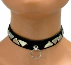 Gothic Halsband Dreieck Nieten & Ring