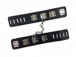 Black Bondage Wrist Set