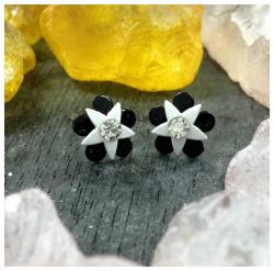 Ohrstecker Schwarze Blumen