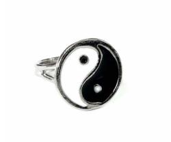 Yin Yang Ring