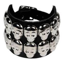 Totenkopfnieten Rocker Armband