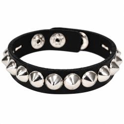 Schwarzes Spitznieten-Armband mit einreihigen silberfarbenen Nieten