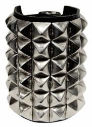 Nietenarmband 6 Reihen Pyramidennieten