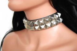 Lederhalsband Pyramidennieten 2-Reihig