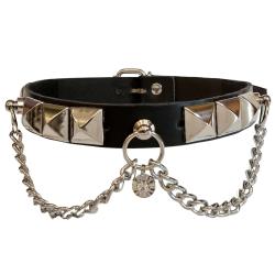 Leder Choker Mit Pyramidennieten Und Anhänger